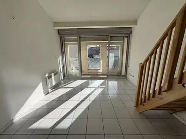 Balaruc les Bains 34540 Achat / Vente appartement 2 pièces t2 au dernier étage balcon