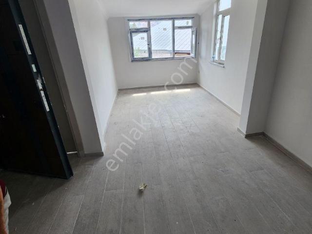 Balat Merkezde Yeni Tadilatlı 2+1 Daire