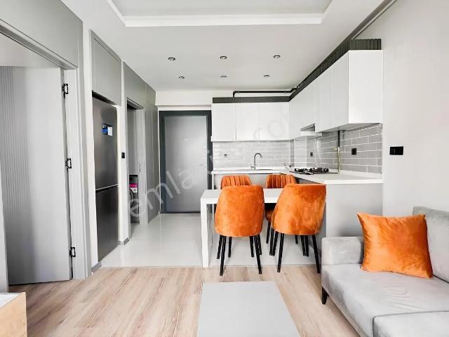 Balat Om Luxury | Kiralık Eşyalı Sıfır 1+1 Bahçe Katı Daire