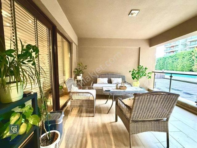 Balat Park Panaroma'da 3+1 Ebeveyn Banyolu Satılık Daire