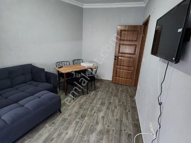 Balat'ta Full Sıfır Eşyalı, Tüm Faturalar Dahil,1+1 Daireler