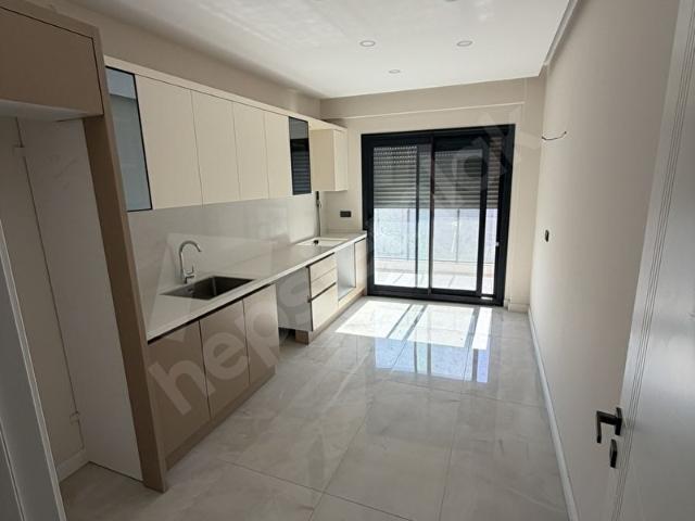 BALCILAR GAYRİMENKULDEN ARAKAT 145m2 SIFIR DAİRE