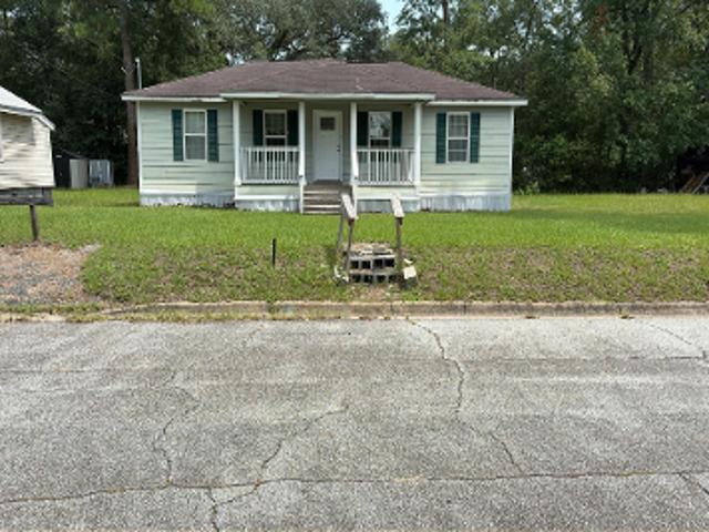 Balcom Ave