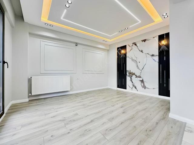 Balcova Kuskonmaz Sokakta 2+1 90 M2 Satılık Daire