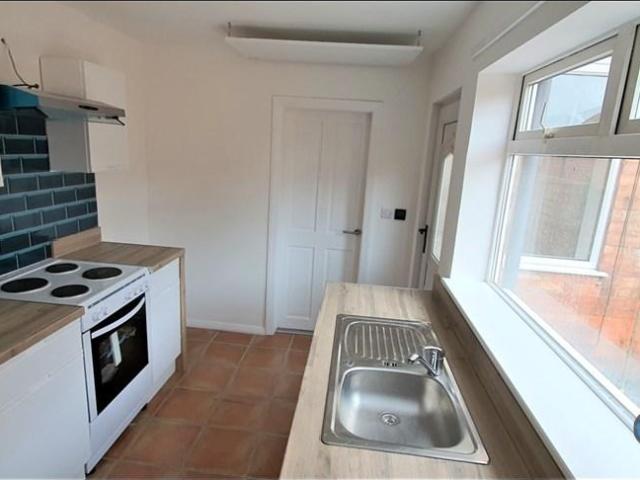 Balderton Gate, Newark, NG24 1 bed flat to rent £700 pcm £162 pw