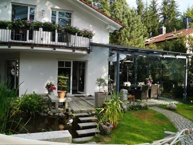 Baldham, Freistehendes Einfamilienhaus in sehr ruhiger Lage