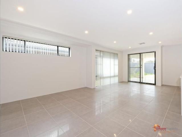 BALDIVIS 4X2 HOME FOR LEASE