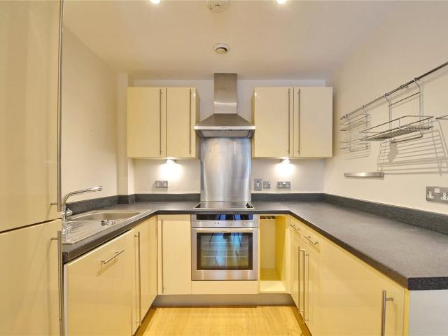 Baldwin Street, City Centre, Bristol, Bristol BS1, 1 bed flat to rent, £1,295 pcm | PrimeLocation