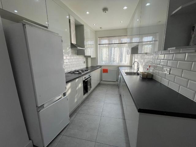 Baldwyn Gardens, Acton W3, 1 bed semi detached house to rent, £3,350 pcm | PrimeLocation