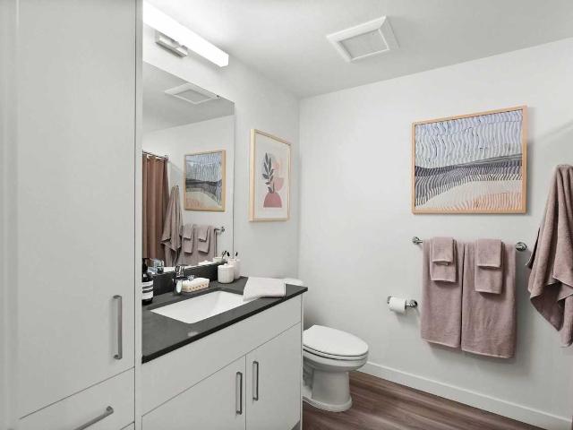 Baldwyn Studio Apartment for Rent at 10712 5th Ave Ne, Seattle, WA 98125 Maple Leaf