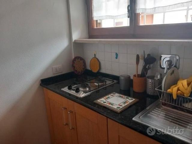 BALDUINA CIPRO MONOLOCALE ARREDATO Ben COLLEGATO