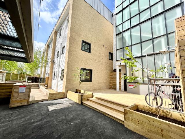 Balfour House, Winnall Close, Winchester, Hampshire SO23, 2 bed flat to rent, £1,400 pcm | PrimeLocation