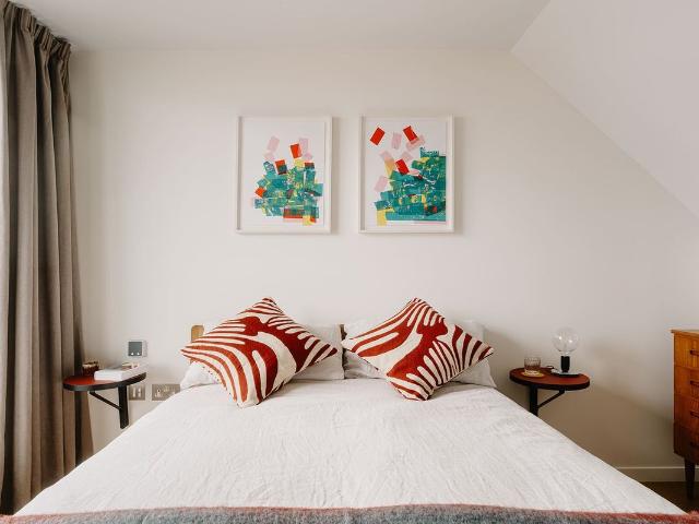 Balfron Tower, St Leonards Road, London E14, 2 bed flat to rent, £2,550 pcm | PrimeLocation