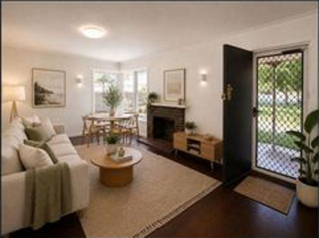 Balga 5 bedroom, 1 bathroom, 2 toilets
