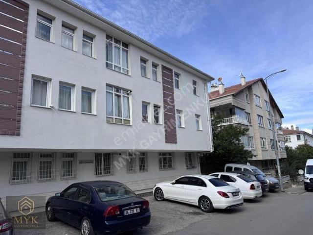 Balgat 1392 Cad. 3+1 Yapılı Kombili Kiralık Daire