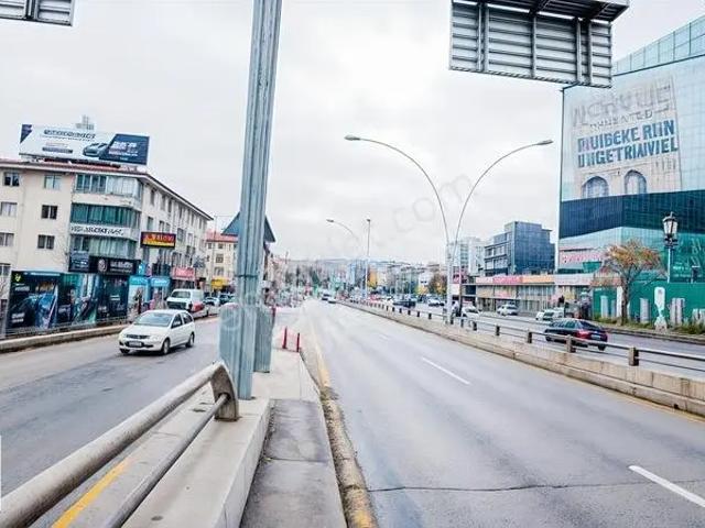 Balgat Çetin Emeç Bulvarı'nda İşyeri /ofis Ve Konut Kullanımına