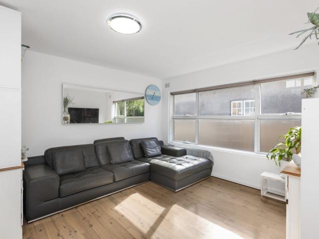 Balgowlah, 1/9 Orchard Street