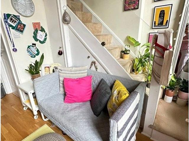 Balham High Road, Balham SW17, Studio to rent, £1,350 pcm | PrimeLocation
