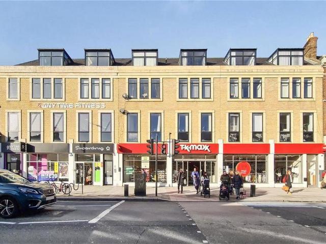 Balham High Road, LONDON SW12 2 bed flat to rent £2,600 pcm £600 pw