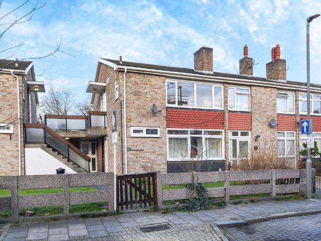 Balham New Road, Balham SW12, 1 bed flat to rent, £2,100 pcm | PrimeLocation