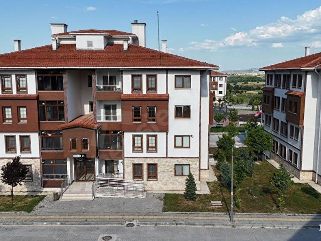 BALIKESİR MANYAS 2. ETAP TOKİ KONUTLARINDA SATILIK 3+1 DAİRE