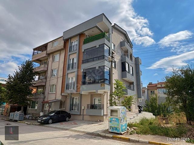 BALIKESİR KARESİ ATATÜRK MAHALLESİ EŞYALI KİRALIK 1+1 DAİRE