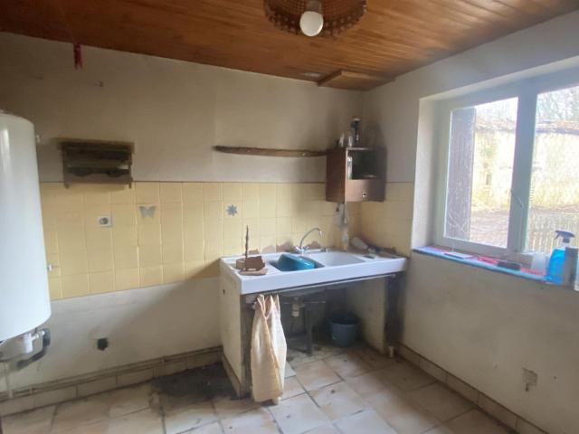 Balizac maison à rénover 1600m2 terrain dépendance g. 70m² Balizac