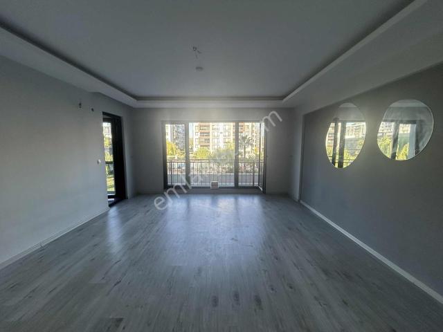 Balkan Mah. Nilüferium 1.etap'ta 3+1 130m2 Kiralık Daire