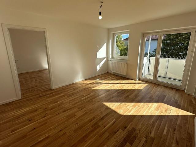 Balkonwohnung mit 1 Schlafzimmer im 3. Stock in München – Forggenseestraße