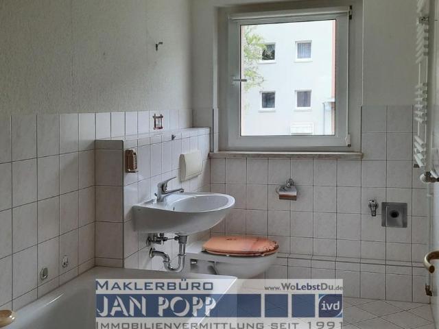 Balkonwohnung mit Fernblick und Stellplatz