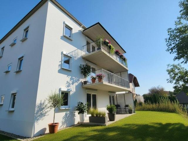Balkonwohnung in ruhiger Siedlung