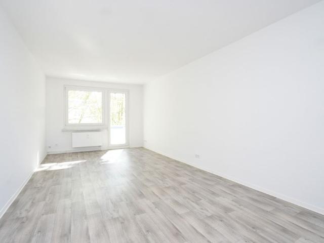 Balkon / 2 Bäder / Sehr modern