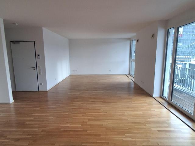 Balkon & Aufzug: 3 Zimmer Wohnung in Dortmund Leipziger Straße