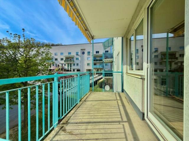 BALKON I GEPFLEGT I HELLE WOHNUNG I BADEWANNE I LICHTDURCHFLUTET I ZENTRAL I PROJEKT WOHNEN