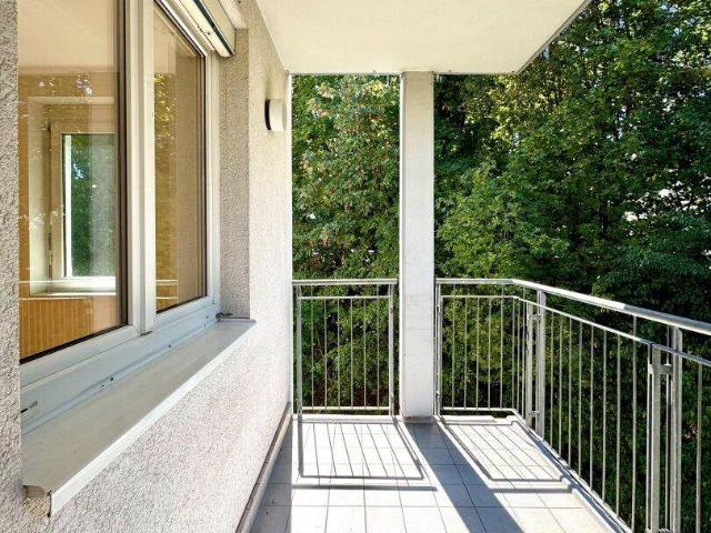 BALKON I LICHTDURCHFLUTET I NÄHE GRAZ I GRÜNANLAGE I ABSOLUTE RUHELAGE I BADEWANNE I AB SOFORT I PROJEKT WOHNEN