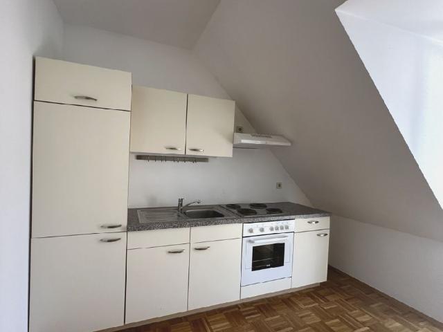 Balkon Paradies: Helle Mietwohnung mit großem Balkon….!