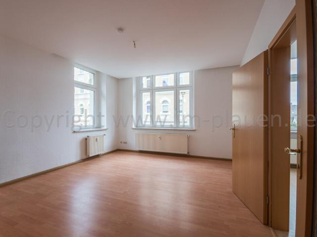 Balkon Tageslichtbad Badewanne Dusche | 2 Zimmer Wohnung Plauen Preißelpöhl