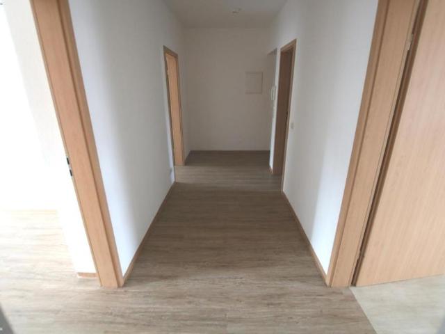 Balkon und Aufzug in der Innenstadt von Gera nahe dem Süd Bahnhof!