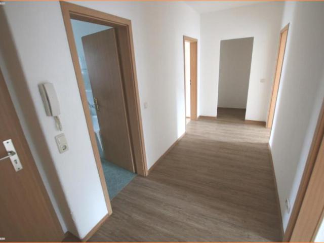 Balkon und Aufzug in der Innenstadt von Gera nahe dem Süd Bahnhof!