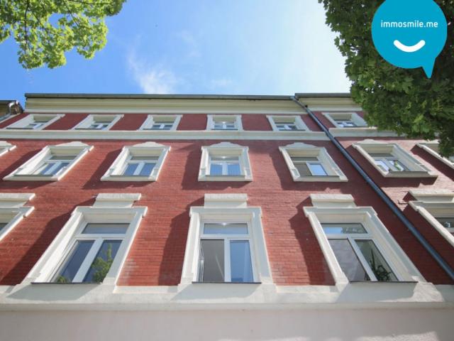 Balkon • zentrumsnah am BRÜHL • 2 Raum • Tageslichtbad mit Wanne und Dusche • Mal Anschauen !? ID: 2675