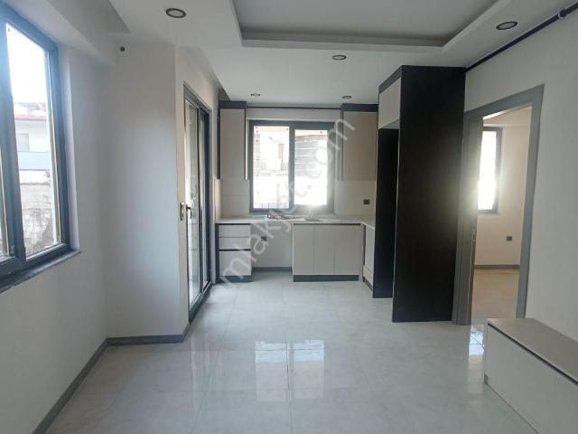 Balkonlu Satılık Apart