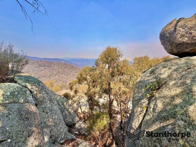 BALLANDEAN INCREDIBLE 'GIRRAWEEN' BUSH BLOCK WITH AMAZING PANORAMIC VIEWS