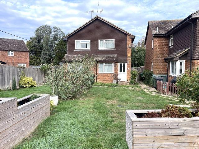 Ballard Close, Marden 1 bed semi detached house to rent £950 pcm £219 pw