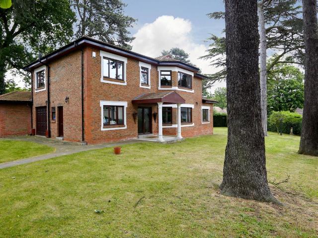 Ballard Close KT2, 5 bed detached house to rent, £6,000 pcm | PrimeLocation