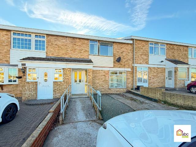 Ballards Walk, Basildon SS15, 3 bed terraced house to rent, £1,800 pcm | PrimeLocation