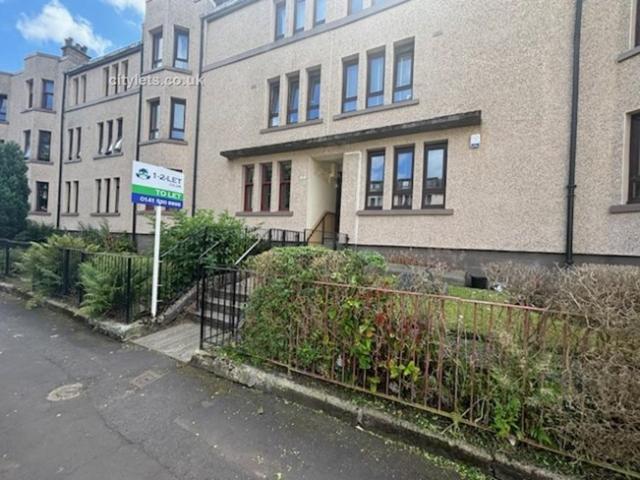 Ballindalloch Drive, Glasgow