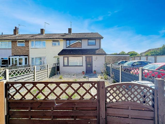 Balliol Close, Woodbridge IP12, 3 bed terraced house to rent, £1,400 pcm | PrimeLocation