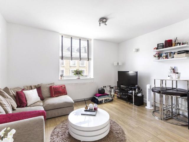 Balls Pond Road, London N1, 1 bed flat to rent, £2,000 pcm | PrimeLocation