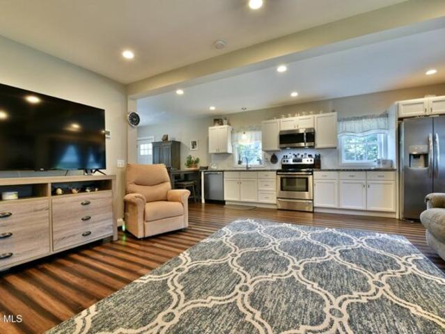 Ballston Rd, Glenville, Home For Sale
