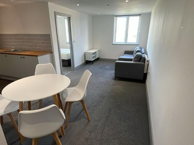 Balm Road, Leeds LS10, 1 bed flat to rent, £800 pcm | PrimeLocation